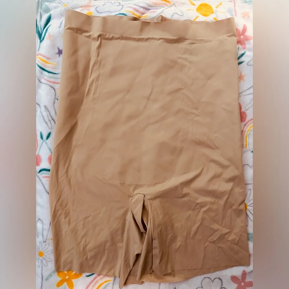 Cacique High-Waist Thigh Shaper‎ Short. NWOT